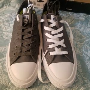 Converse Chuck Taylor CT II OX Women's size 8